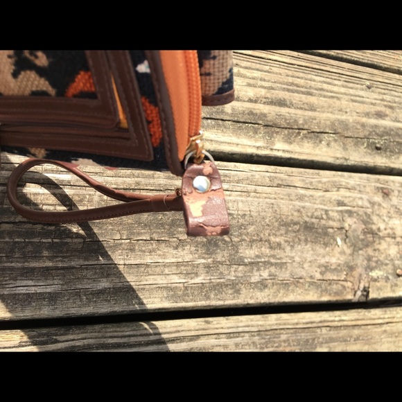 Spartina Phone Wristlet / Wallet! EUC! - Picture 6 of 7